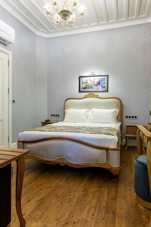 Hotel Lykia Old Town Анталія Екстер'єр фото