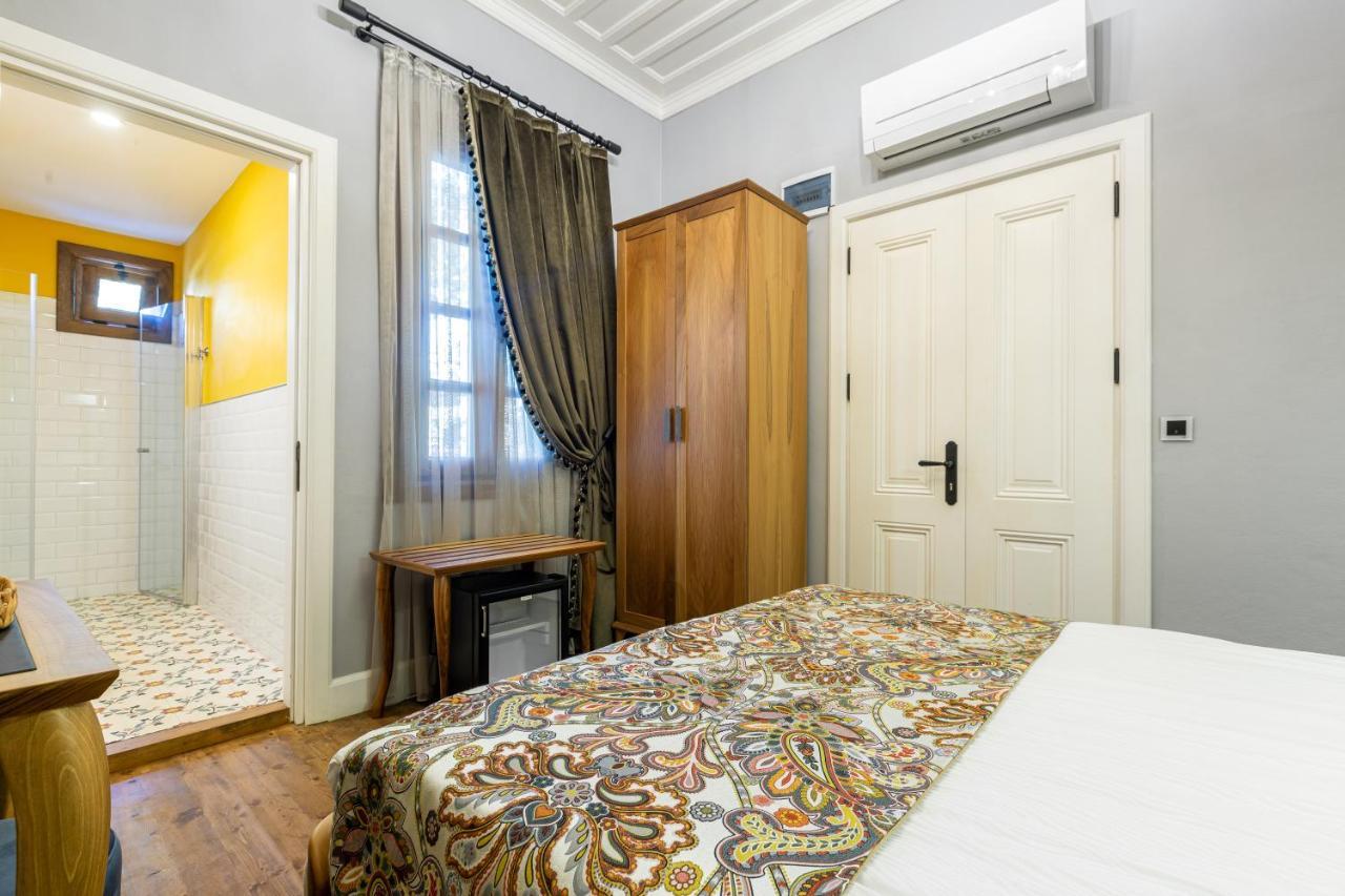 Hotel Lykia Old Town Анталія Екстер'єр фото