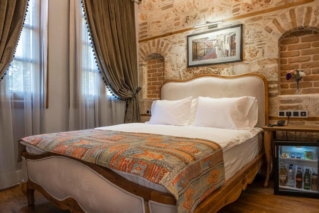 Hotel Lykia Old Town Анталія Екстер'єр фото